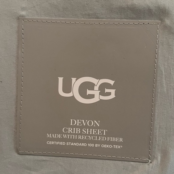 UGG Devon Crib Sheet - Glacier - Picture 2 of 3